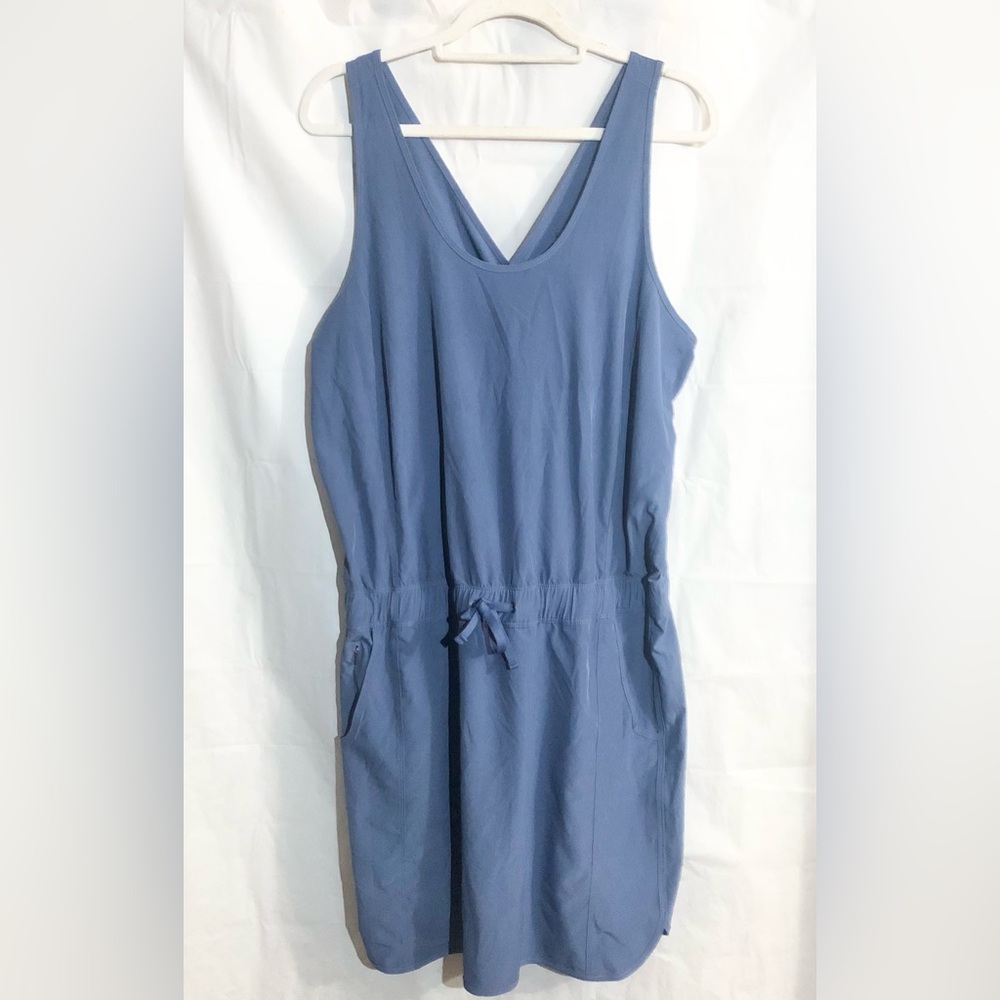 Patagonia Athletic Wear Dress Sz XL Moisture Wicking Back Elastic Waist Pockets